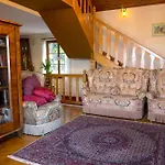 With Bbq In 54727 Hébergement de vacances *