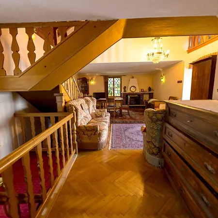 With Bbq In Novo Mesto 54727 Casa de Férias *