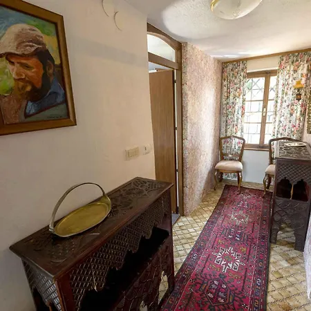 With Bbq In Novo Mesto 54727 * Novo Mesto