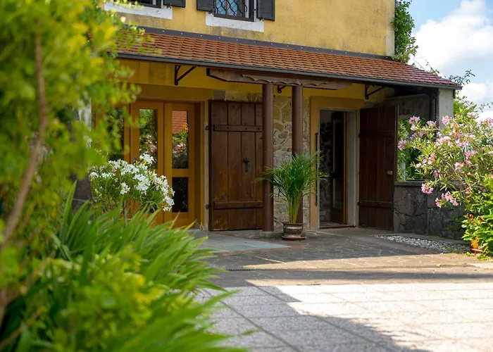 With Bbq In Novo Mesto 54727 Casa vacanze