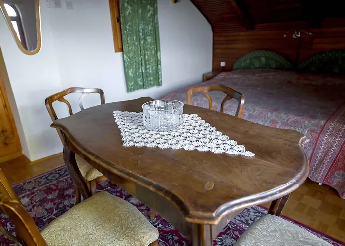 With Bbq In Novo Mesto 54727 *